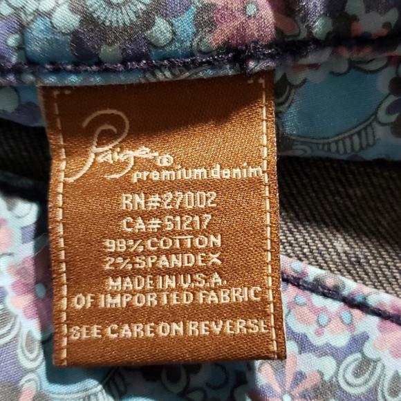 Paige Jean Shorts, Sz 25, Dark Wash - Picture 8 of 8